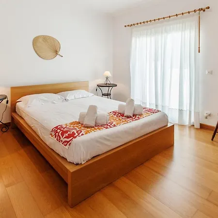Quinta Do Chaparro Sleeps 9 Pool Wifi Villa