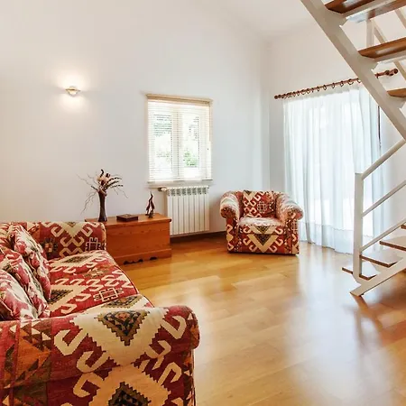 Quinta Do Chaparro Sleeps 9 Pool Wifi Villa